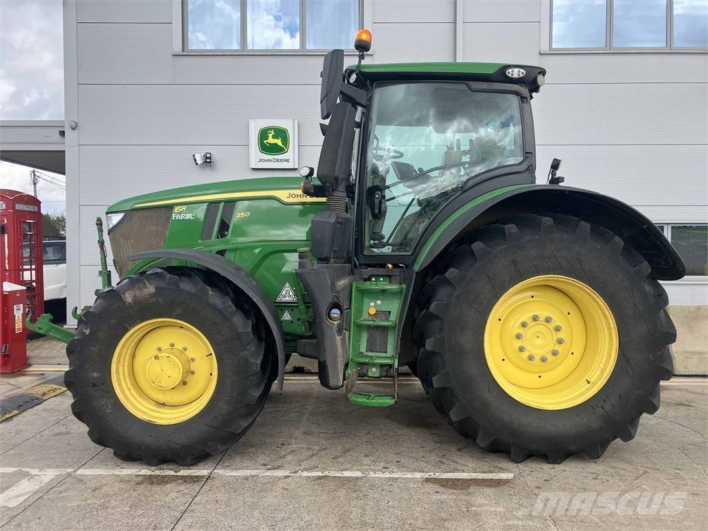 John Deere 6R 250 Traktoren