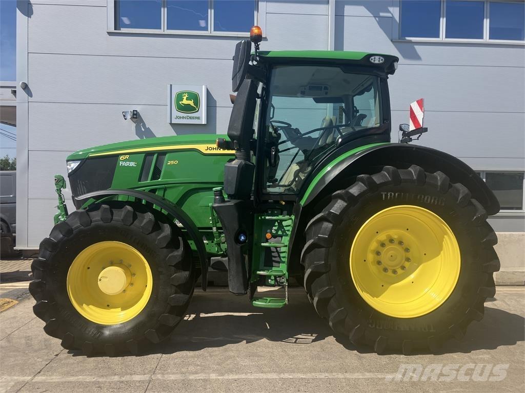 John Deere 6R 250 Traktoren