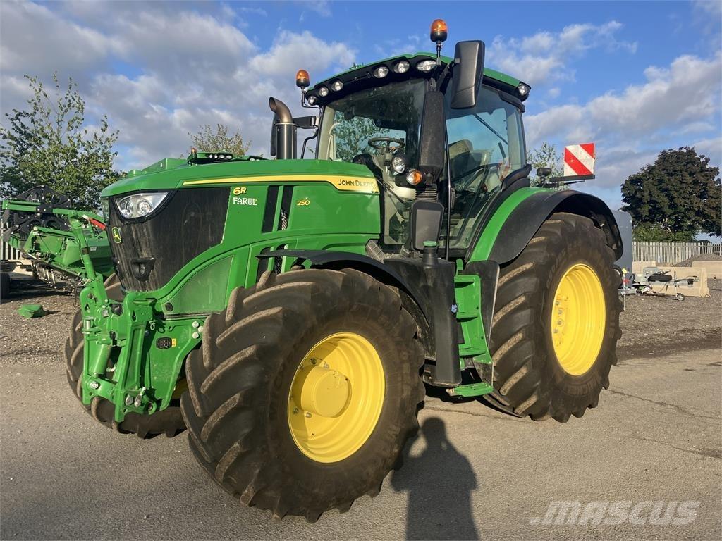 John Deere 6R 250 Traktoren