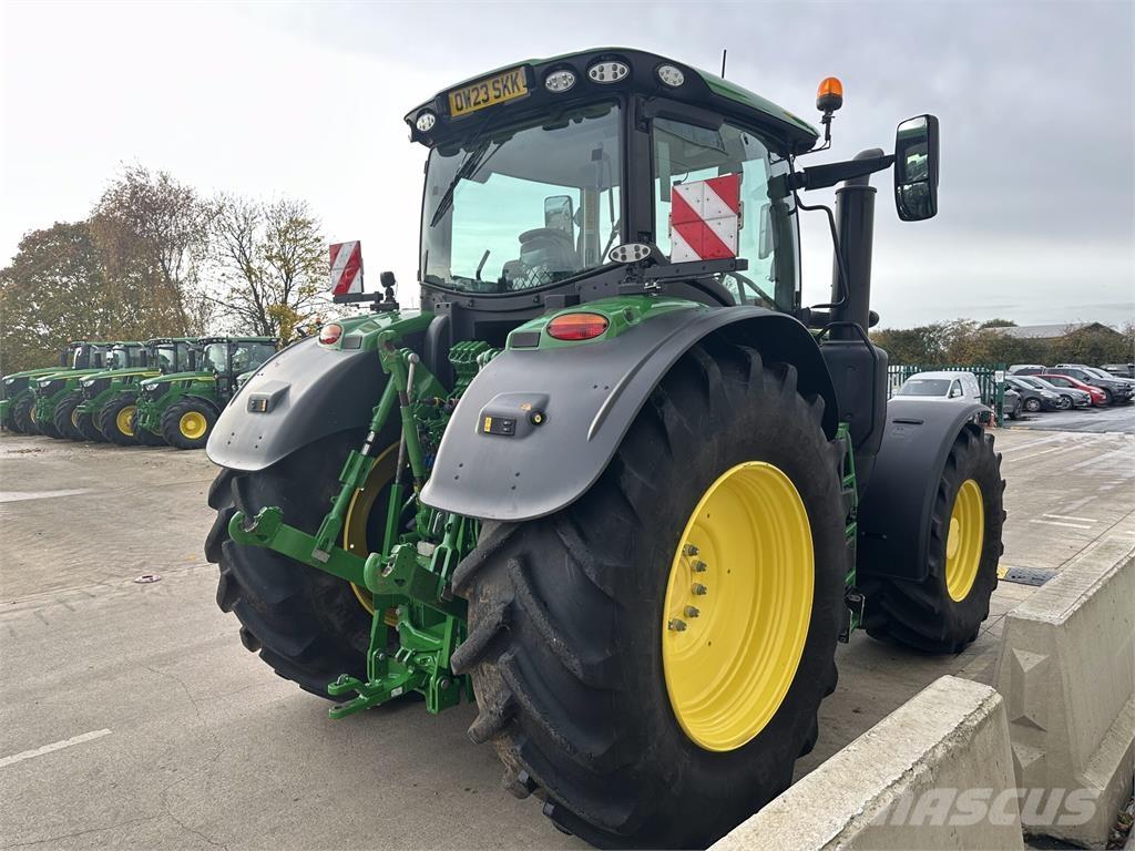 John Deere 6R 250 Traktoren