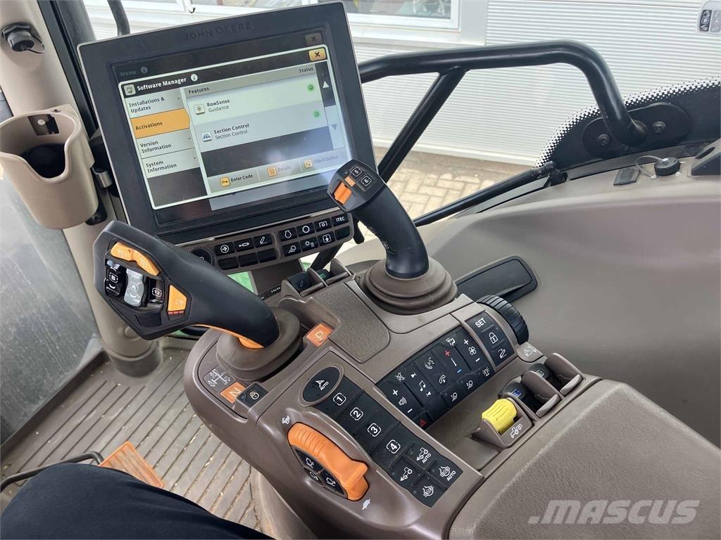 John Deere 6R 250 Traktoren