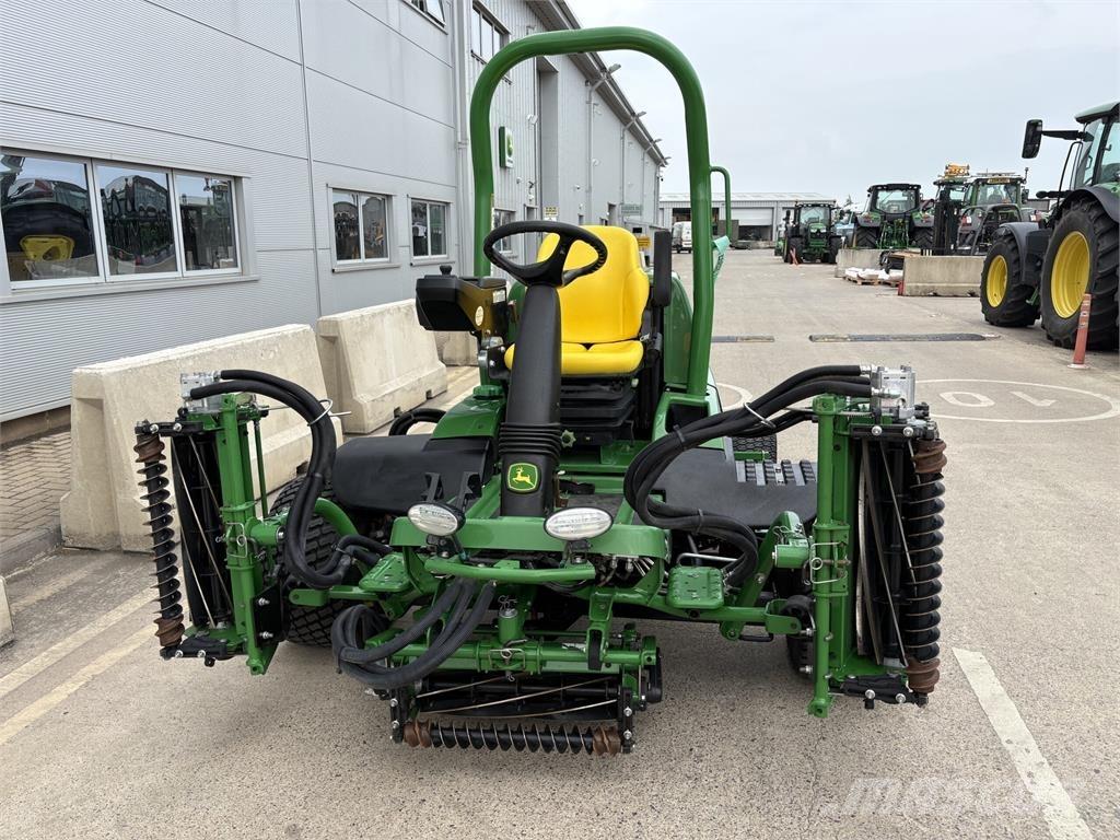 John Deere 7700A Handgeführte Rasenmäher