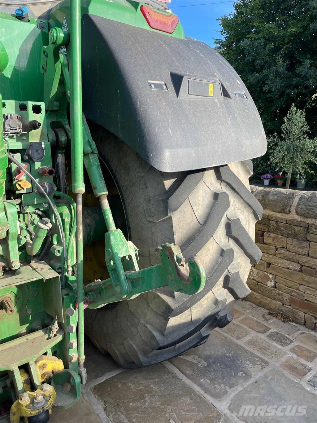 John Deere 7R 330 Traktoren