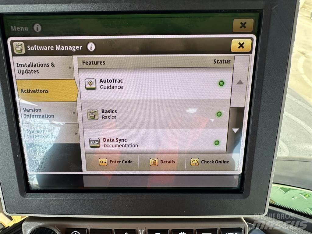 John Deere 8270R Traktoren