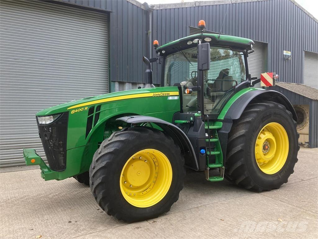 John Deere 8400R Traktoren