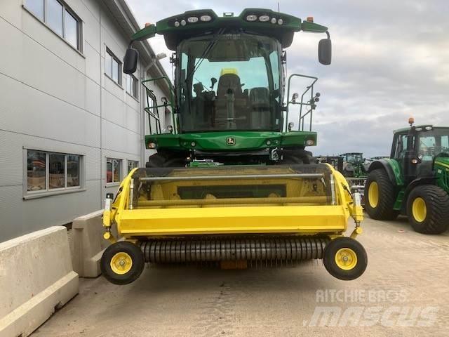 John Deere 8500i Selbstfahrende Häcksler