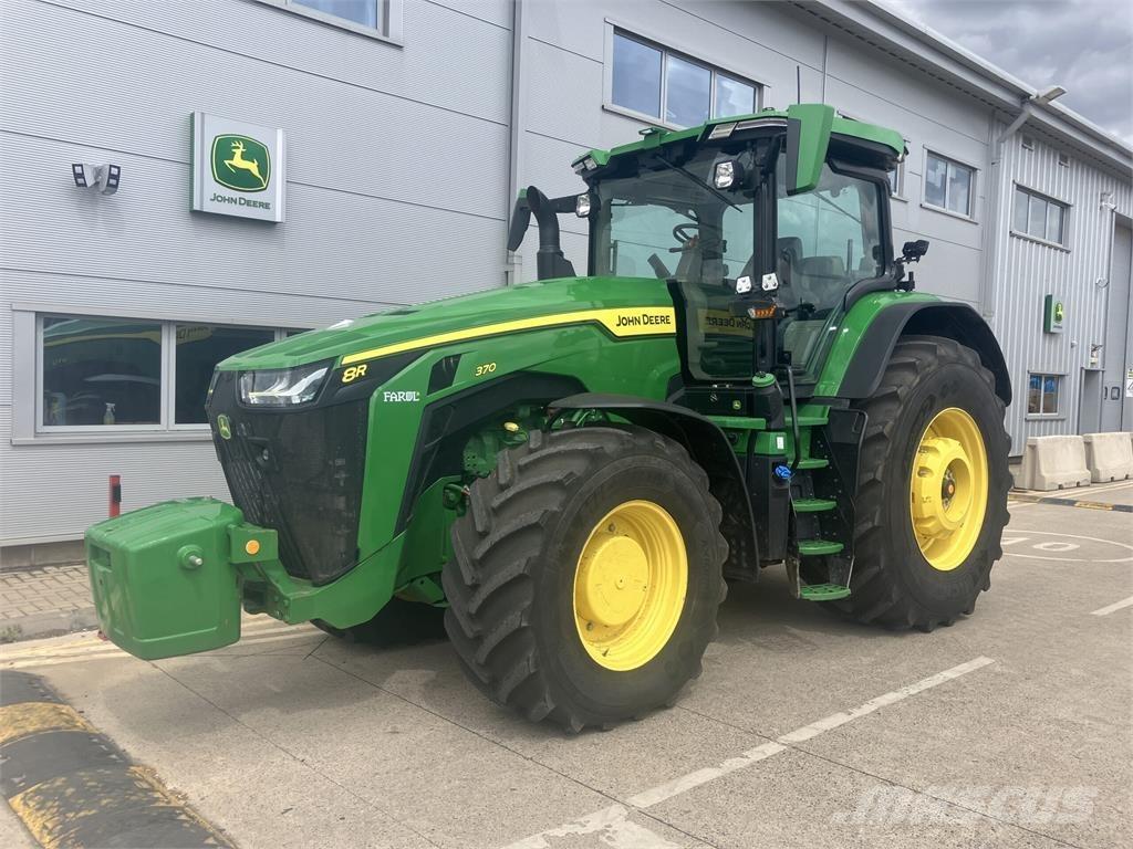 John Deere 8R 370 Traktoren