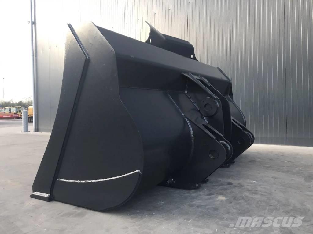 Volvo L180F Schaufeln