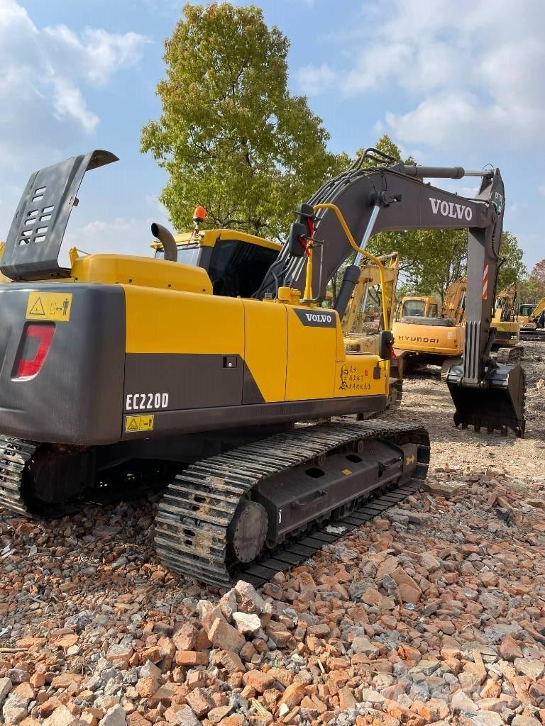 Volvo 220D Raupenbagger