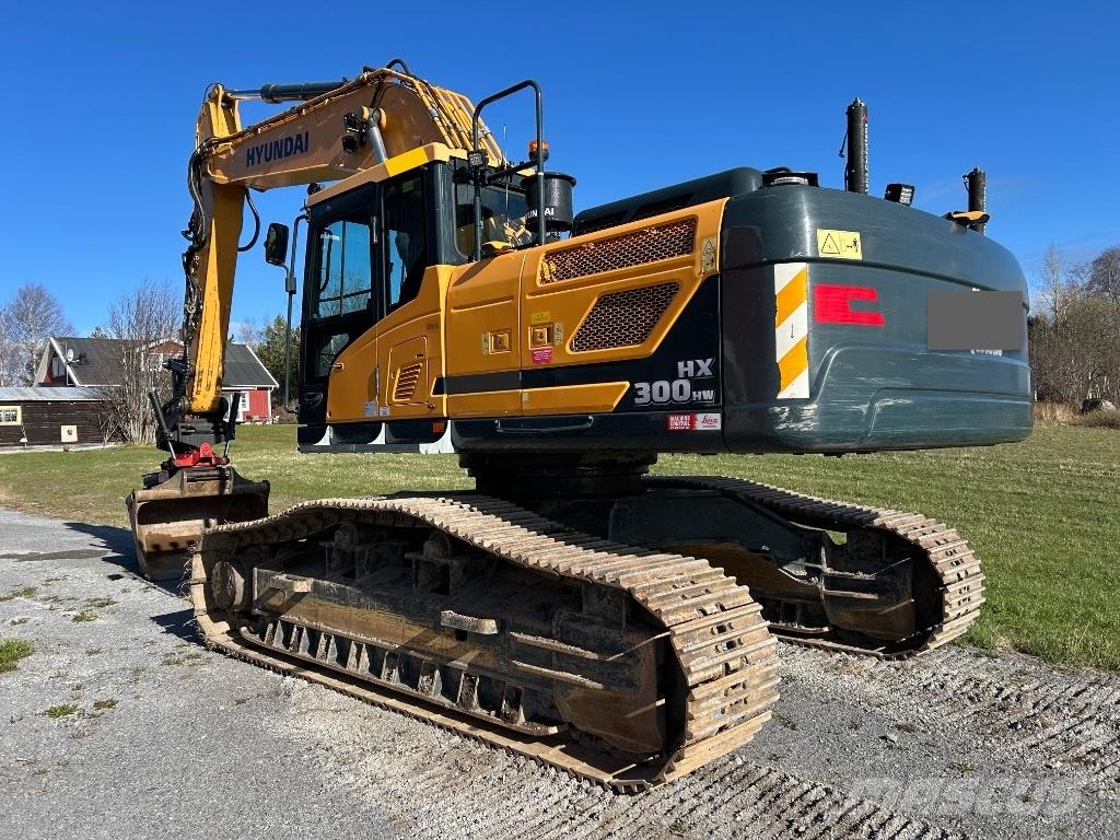 Hyundai HX 300 HW Raupenbagger