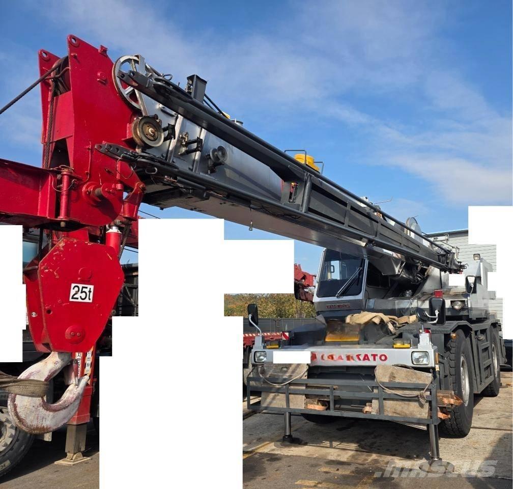 Kato KR 25 H V-3 Kranen voor alle terreinen