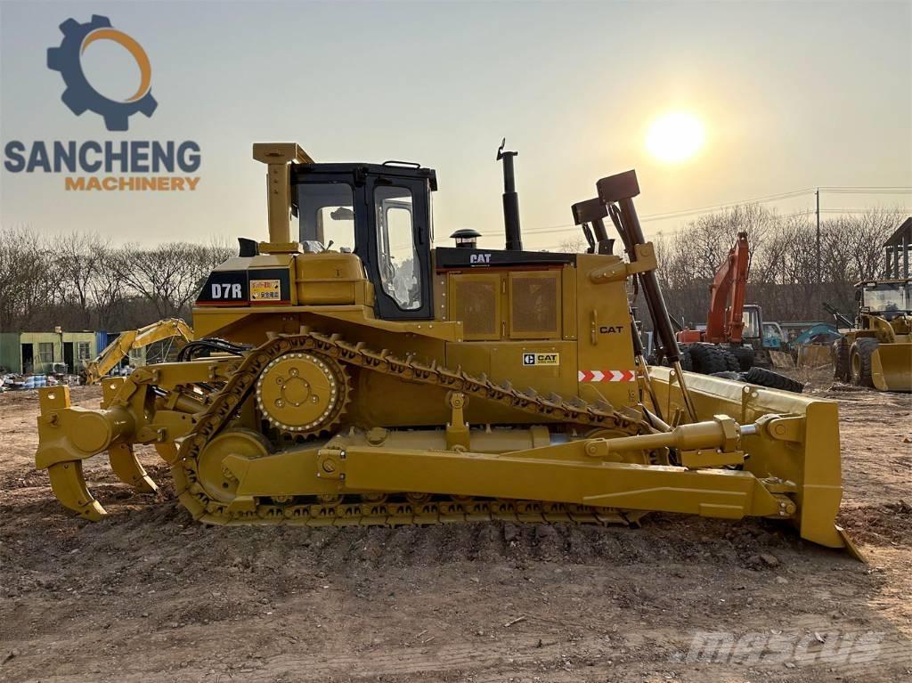 CAT D 7 R Bulldozer