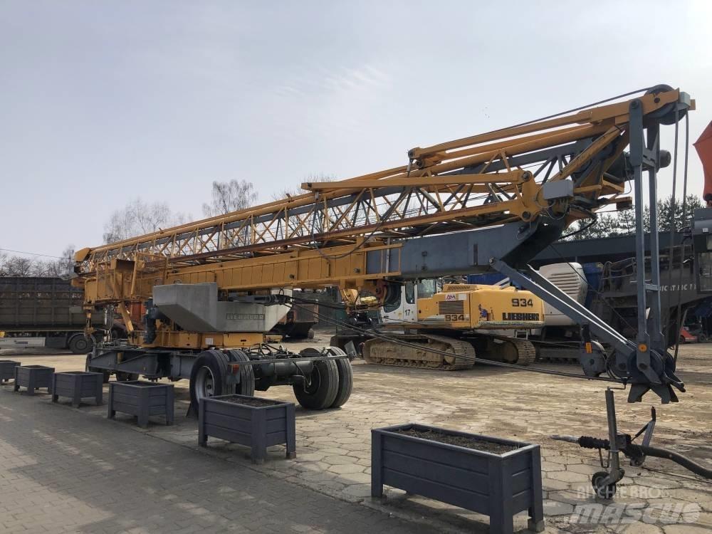 Liebherr 32 TT Selbstaufrichtende Krane
