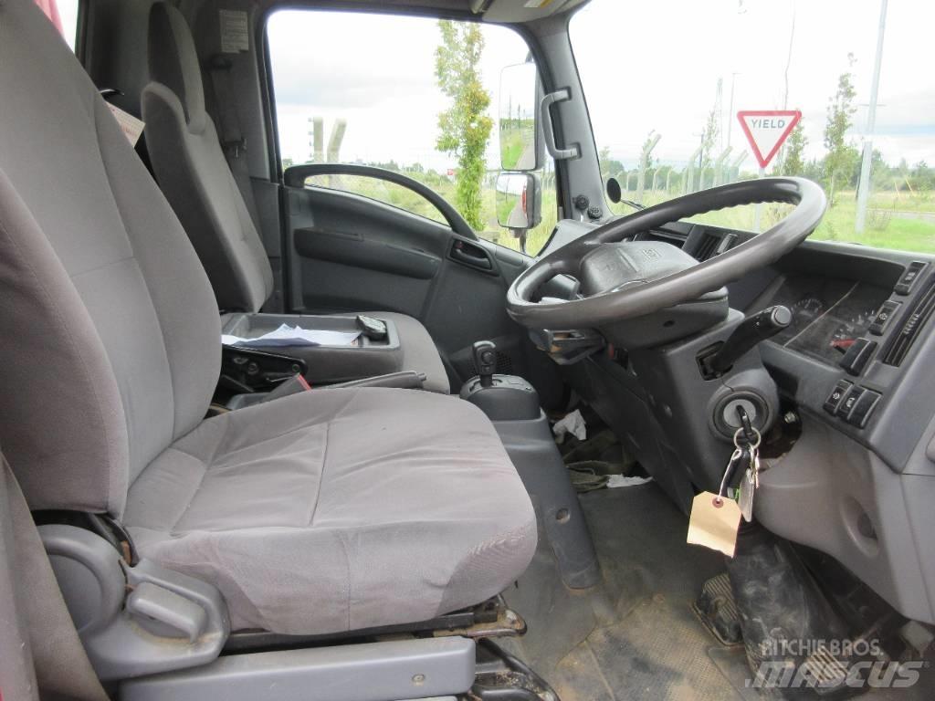 Isuzu N 75.190 Pritschenwagen mit Seilwinde