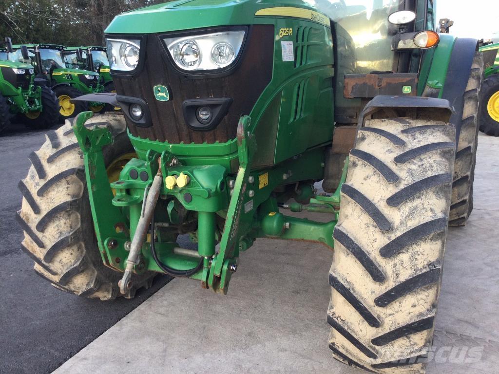 John Deere 6125R Traktoren