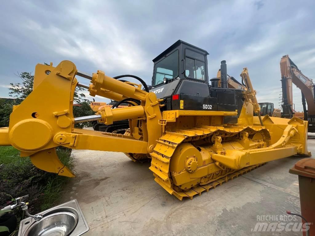 Shantui SD32 Bulldozer