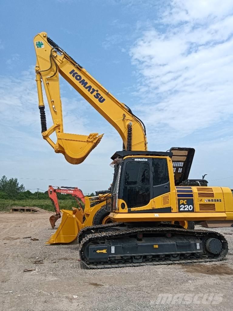 Komatsu PC 220-8 Raupenbagger