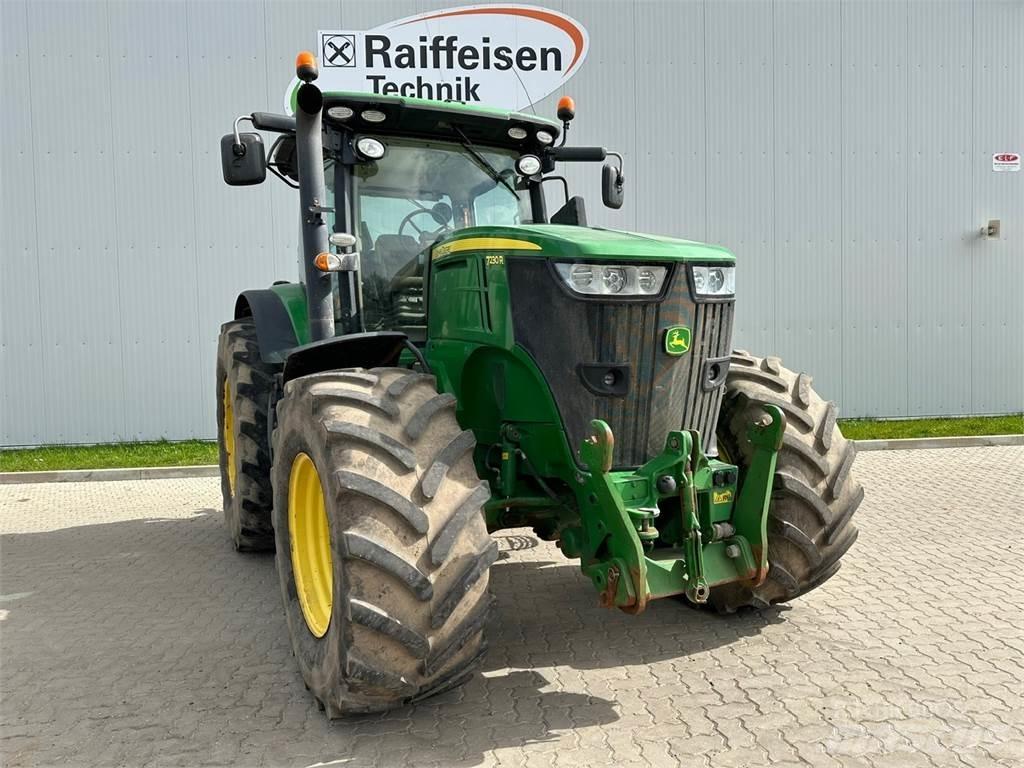 John Deere 7230R Traktoren