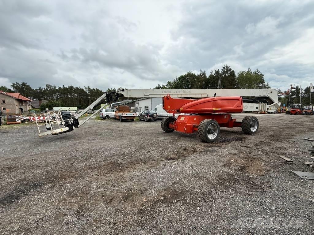 JLG 1250 AJP Gelenkteleskoparbeitsbühnen