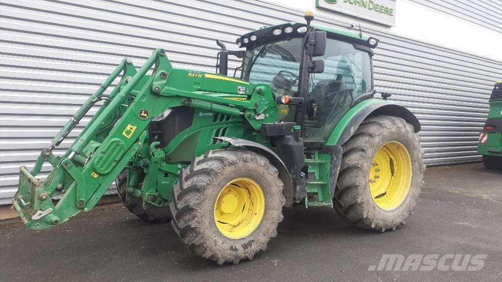 John Deere 6130 R Traktoren