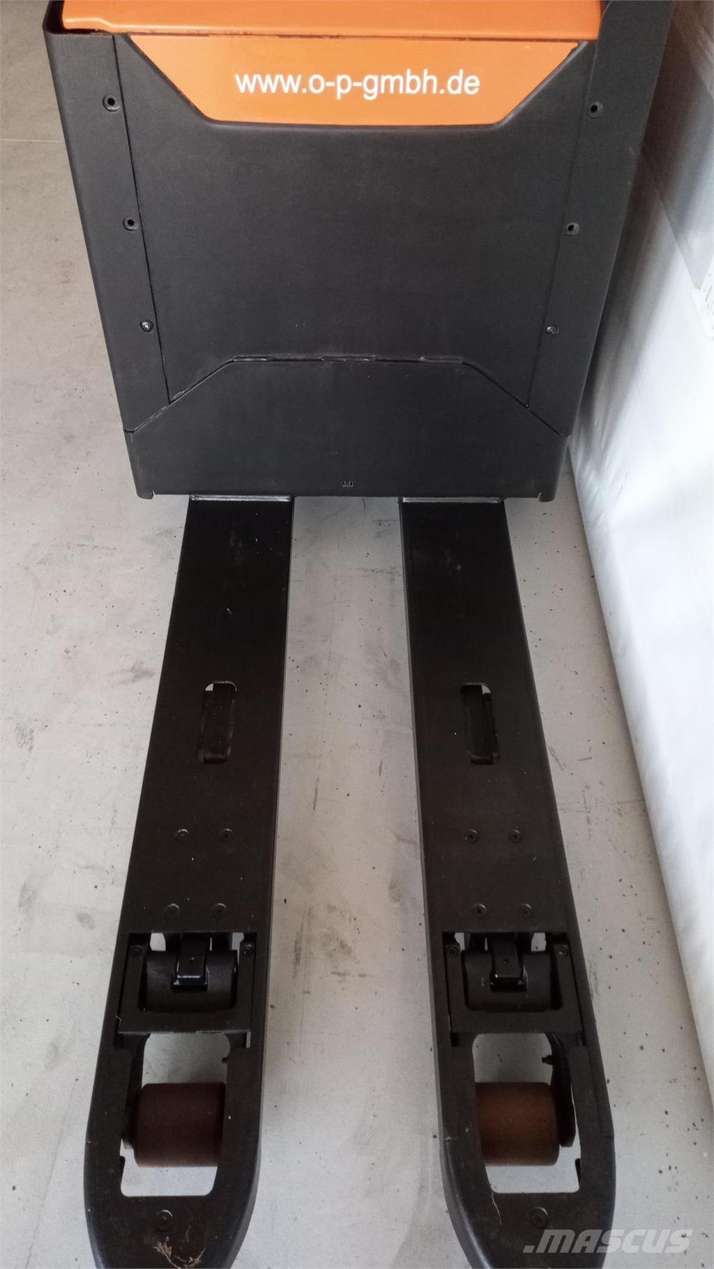 Toyota LPE 200 Deichselstapler