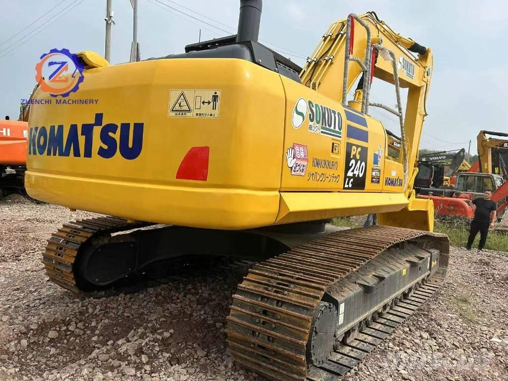 Komatsu PC 240-8 Raupenbagger