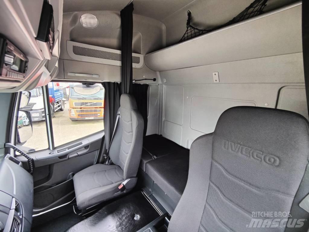 Iveco 180E 28 Kofferaufbau