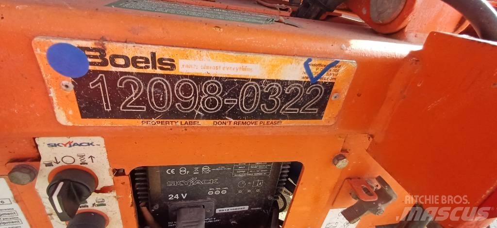 SkyJack SJIII 3219 Scheren-Arbeitsbühnen
