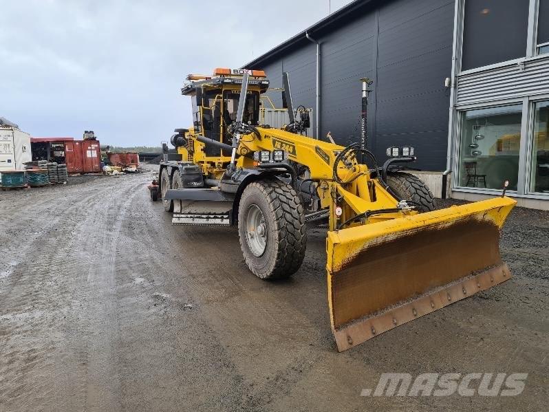 Veekmas FG 244 Grader