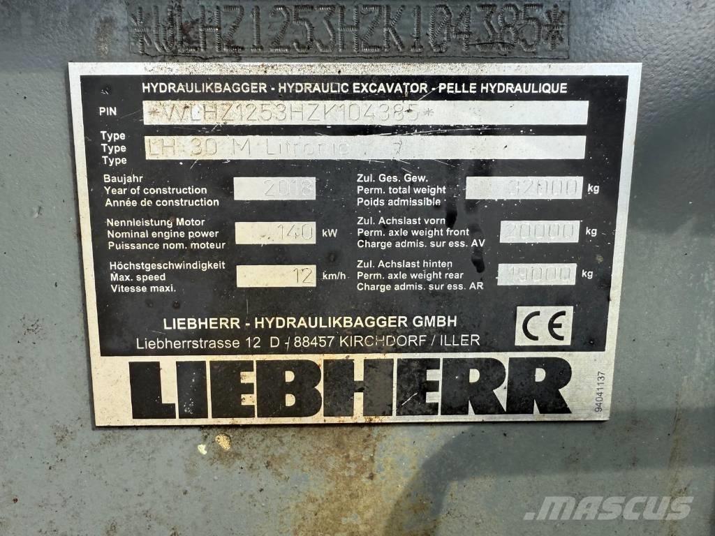Liebherr LH 30 M Materialumschlag