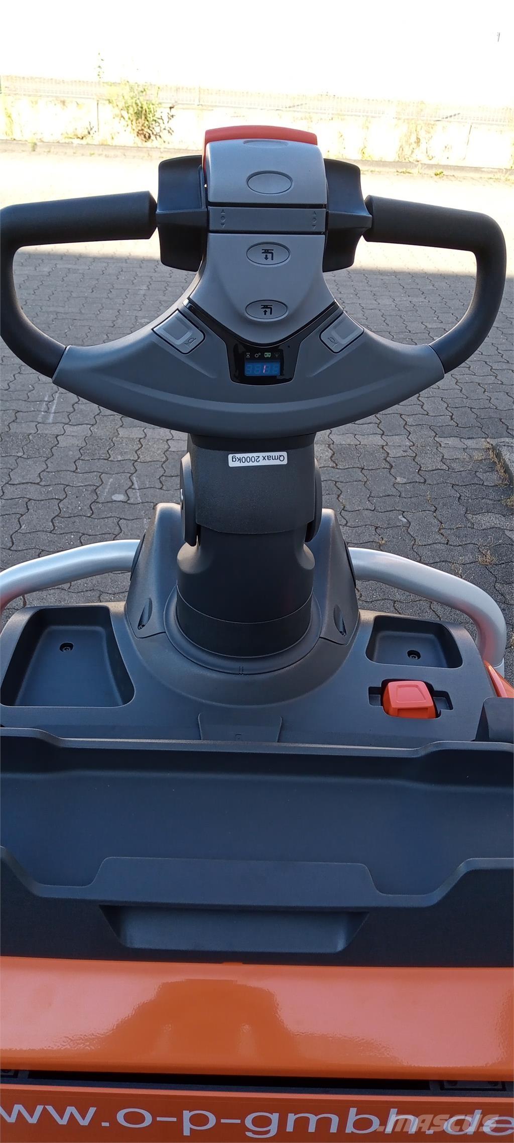 Toyota LPE200 Deichselstapler