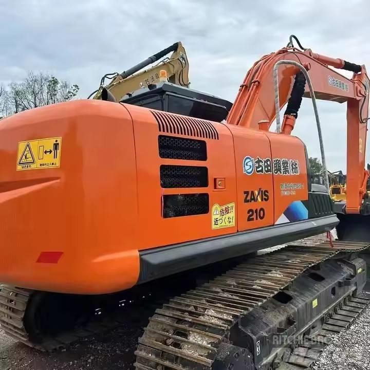 Hitachi ZX210 Raupenbagger