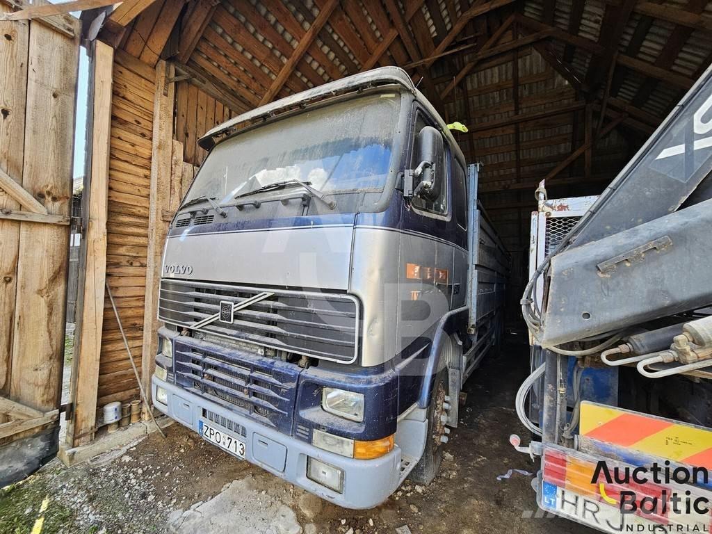 Volvo FH12 Pritschenwagen/Pritschenwagen mit Seitenklappe