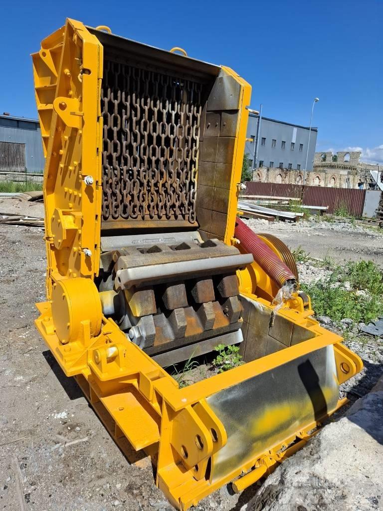 Terex Pegson 4242 SR Pulverisierer