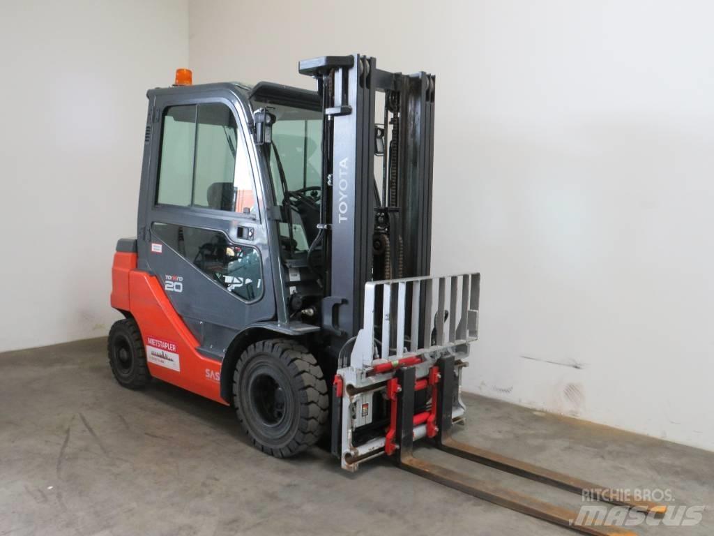 Toyota 8 FDF 20 Diesel heftrucks