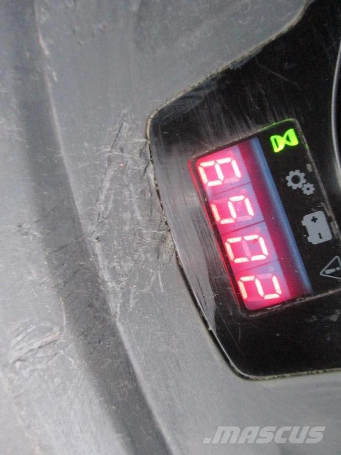 BT LPE200 Gabelstapler mit Fahrerstand