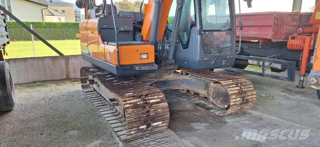 Doosan DX 140LC-5 Raupenbagger