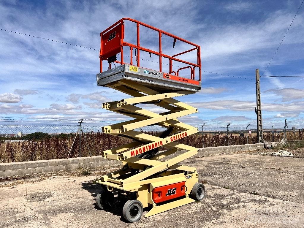 JLG 3246 ES Scheren-Arbeitsbühnen