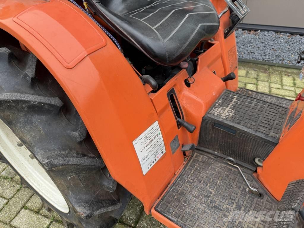 Kubota Bultra B1-17 Traktoren