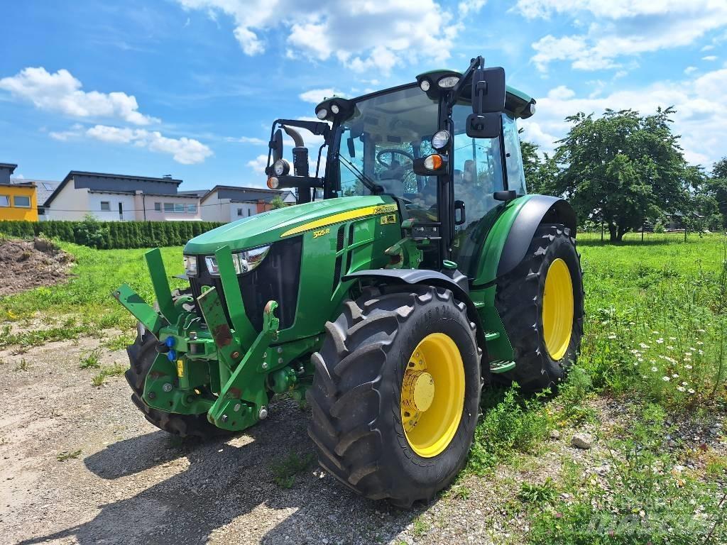 John Deere 5125R Traktoren