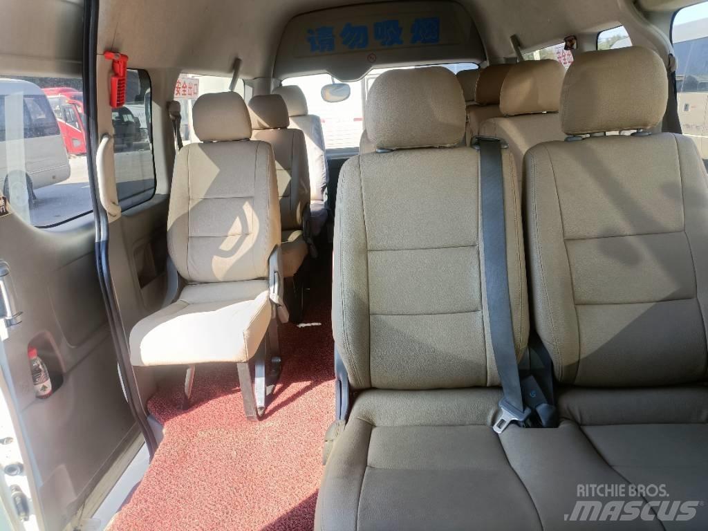 Toyota Hiace Überlandbusse
