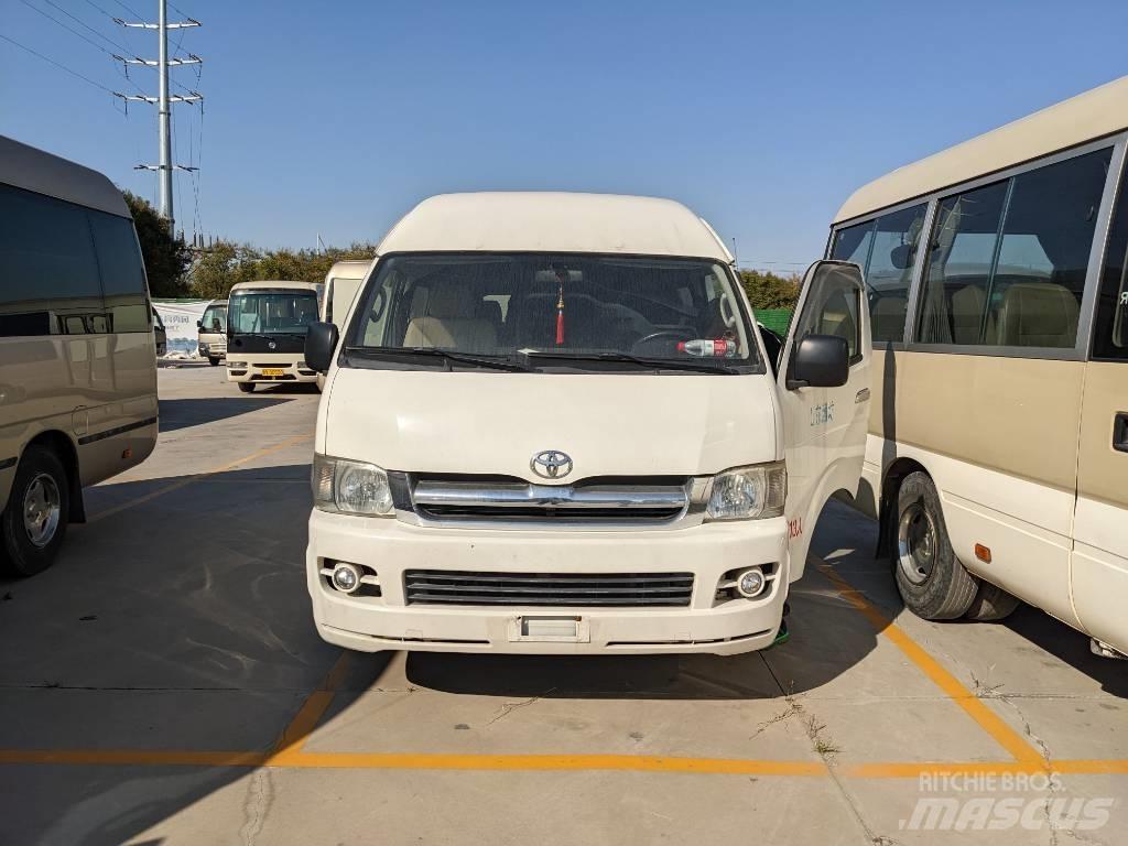 Toyota Hiace Überlandbusse