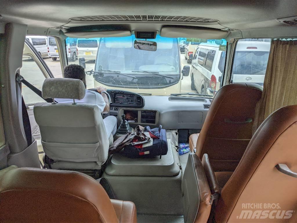 Toyota Coaster Bus Minibusse