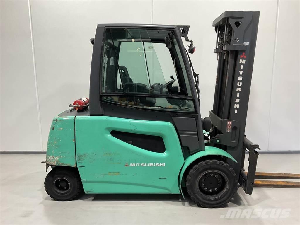 Mitsubishi FB50-2 Elektrische heftrucks