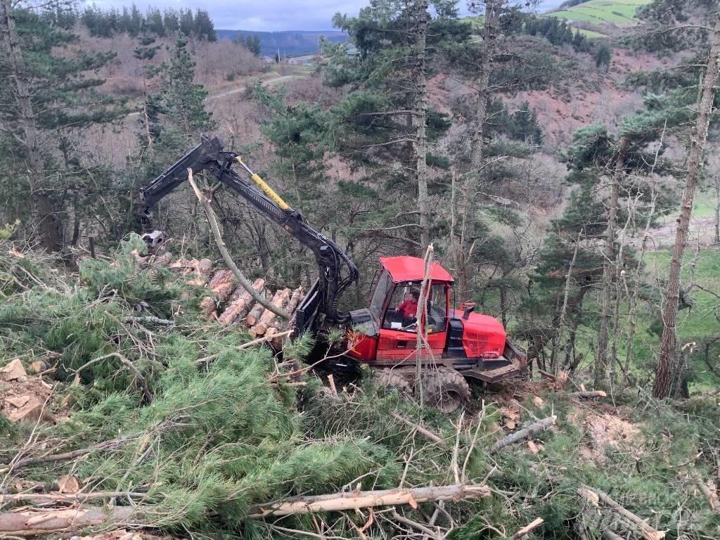 Komatsu 865 Forwarder