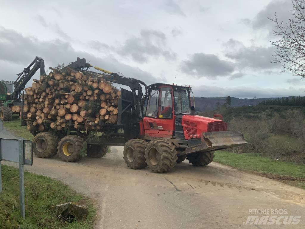 Komatsu 865 Forwarder