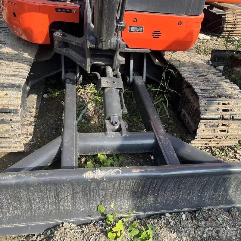 Kubota U 40 Minibagger < 7t