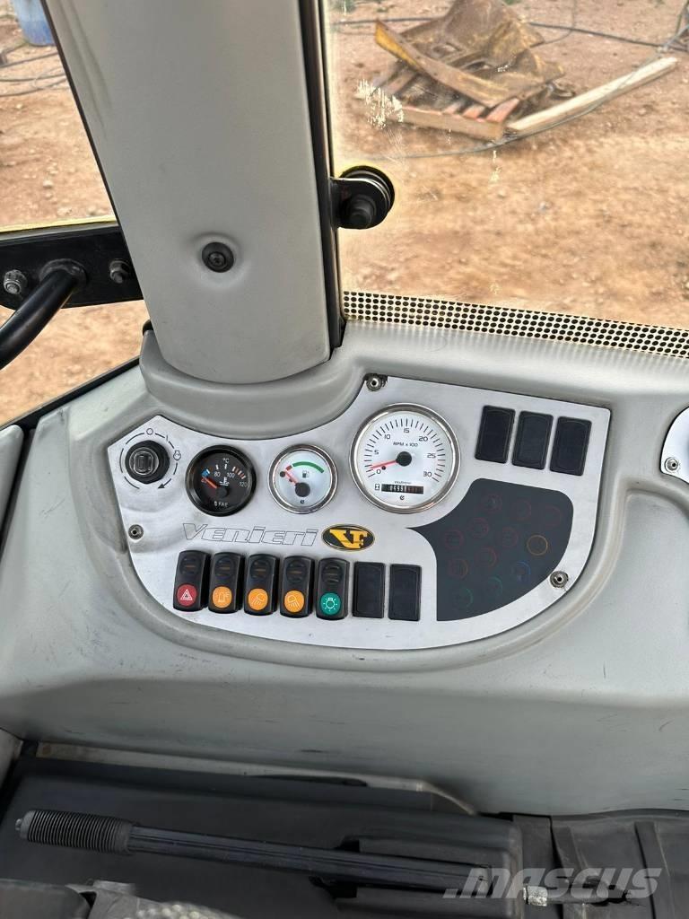  VF VENIERI 823E Baggerlader