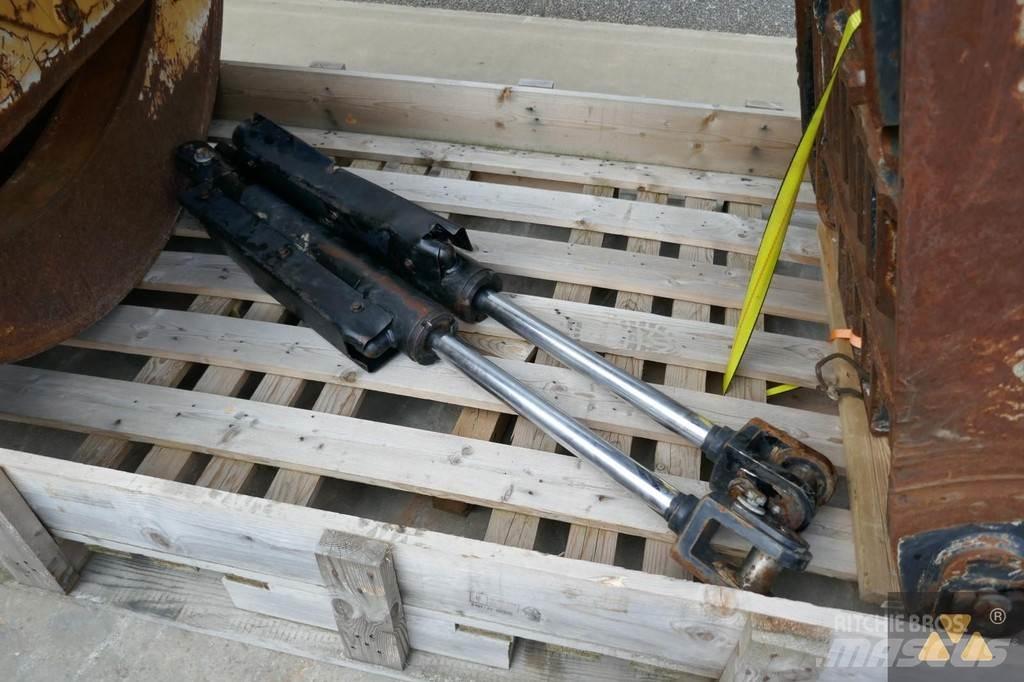 CAT 525D Grapple Transport Sonstige