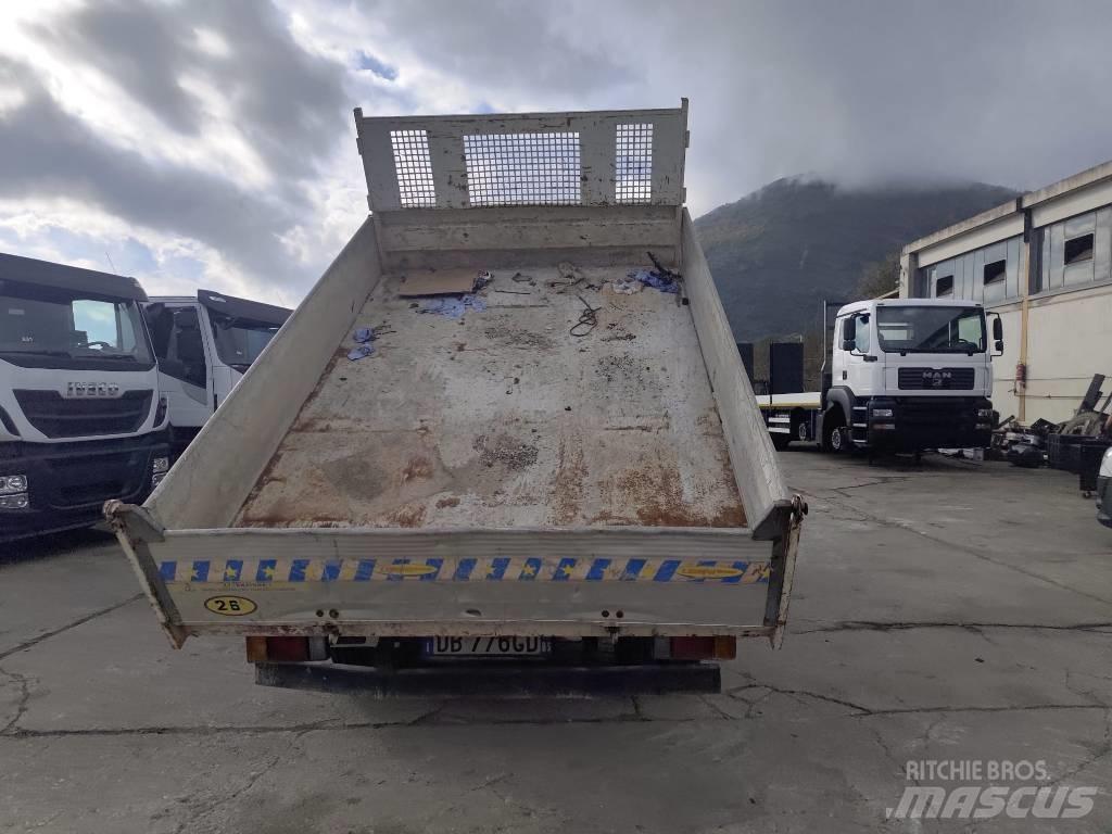 Isuzu NPR77G-5DX Kranwagen